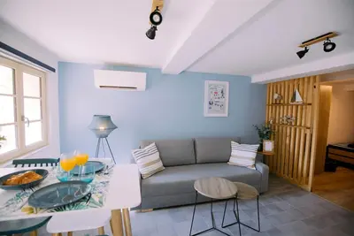 Image de Appartement climatisé - hyper-centre de Toulon - Bleu Azur