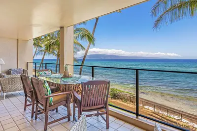 Image de Oceanfront Luxury at The Mahana  2br/2ba Sweeping Views  A/C Pool