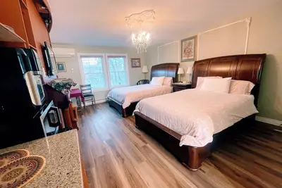 Image de Victorian Room - Patio, Patio, Downtown