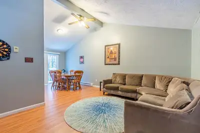 Image de 6 Bedroom sleeps 17 in the Heart of Poconos near everything