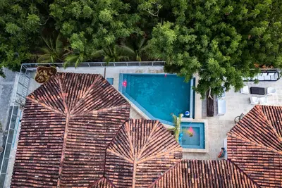 Image de À quelques pas d'une plage privée, de surf, de luxe, d'entretien ménager quotidien,