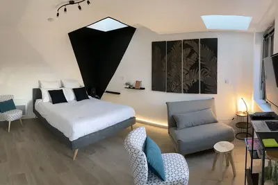 Image de Studio Neuf + parking privé