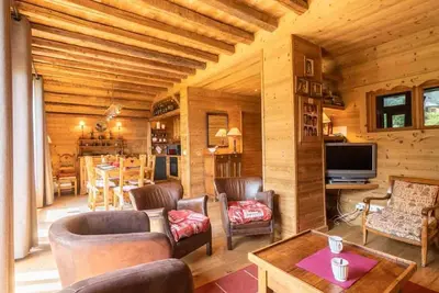 Image de Appartement 4 pièces, 87m², 8 pers, balcon, local à skis, linge et ménage inclus