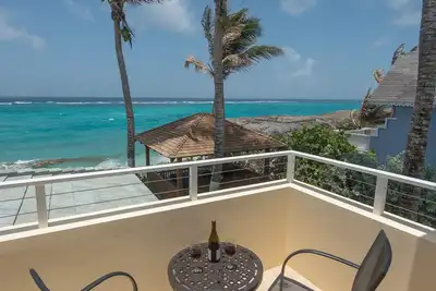 Image de Private beachfront Proprty