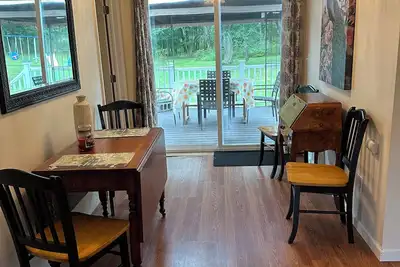 Image de Catskill Mountain House private 5 acre backyard, \nGolf, Ski, Hike, Boating, Fish