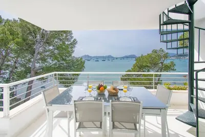 Image de Appartement 'Isabela 2a 3 habitaciones con ático' avec vue sur mer, A/C, Wi-Fi et terrace