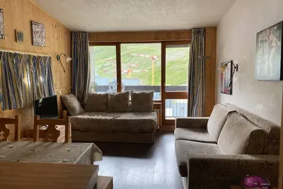 Image de Appartement 2 pièces avec balcon sud/ouest, vue montagne, Wi-Fi