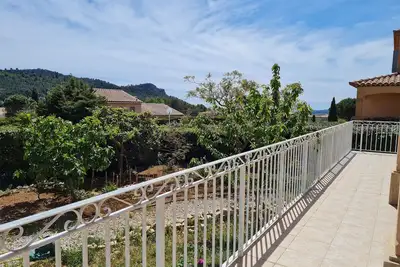Image de Villa avec jardin - 4 personnes - entre Cassis, Aubagne, la Ciotat et Marseille