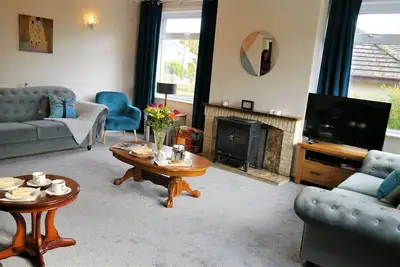Image de Braidwood - a house that sleeps 9 guests in 4 bedrooms