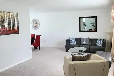 Image de Beautiful, spacious 3-bedroom house