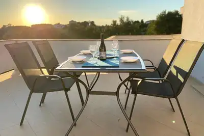 Image de Appartement de vacances pour 4 personnes env. 60 qmà Banjol, Baie de Kvarner (Rab)