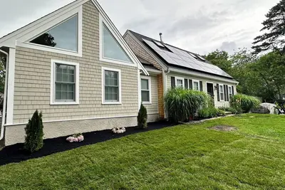 Image de Back yard oasis, In-ground Pool, 3 miles from South Cape Beach, Mashpee Commons