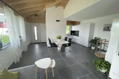 Image de Ferienwohnung, 75 qm, 2 Schlafzimmer, Terrasse mit Garten, Max. 6 Personen