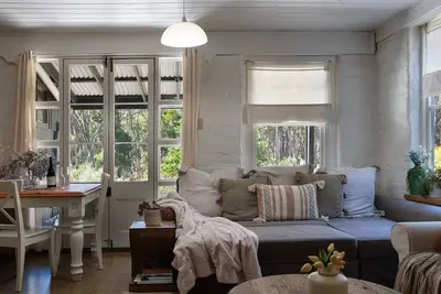 Image de Edessa Lodge- tranquil bush retreat 5 mins from Daylesford