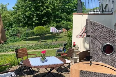 Villa Victoria am Meer - Ferienwohnung mit Gartenzugang