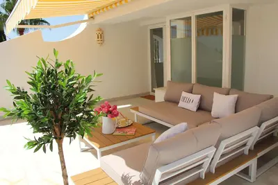 Image de Ravissante et lumineuse maison de vacances familiale à Marbella!