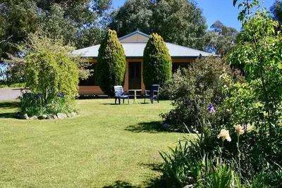 Image de Serena Cottages Beechworth - Your Country Getaway - 2