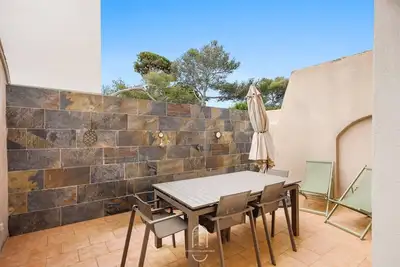 Image de La Capte idyllique- Hyères Plage-T3/Clim/WiFi