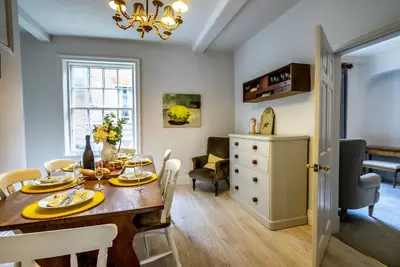 Image de Number One High Petergate - a family break that sleeps 6 guests in 3 bedrooms
