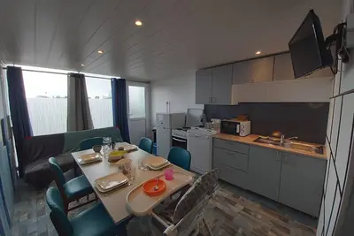 Image de appartement 6 personnes 46 m2 face à la mer pieds dans l'eau Saint Jean de Monts