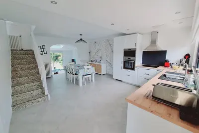 Image de Maison 80m2 3 chambres avec jardin-terrasse à moins de 10 min à pied de la plage