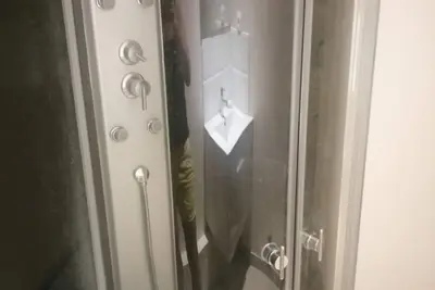 Image de Studio centre de station a 100 metre des plages et du centre