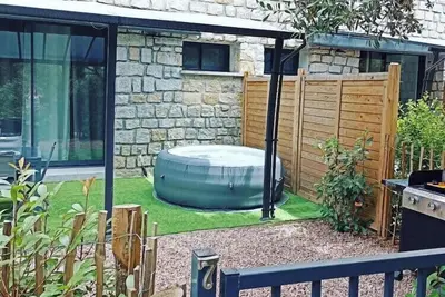 Image de N°7 Maison jacuzzi T2 climatisé à Ajaccio