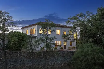 Image de Can Cristus a Monells, Casa Rural con Encanto Ideal Para Familias