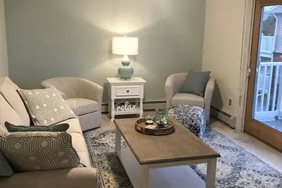 2 bedroom condo one block from North Beach