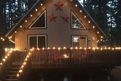 Image de Welcome To Our Mountain Paradise in Pineloch Sun above Lake Cle Elum. .