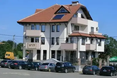 Image de Remarkable 2-Bed Apartment in Aleksandrovo