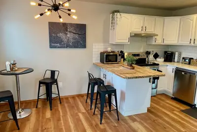 Sellwood Custom Private Space