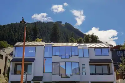 Image de Queenstown House Lakeside Apartments