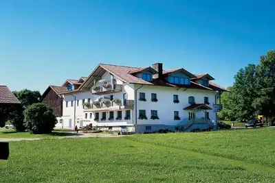 Image de Ruhig Gelegene Fewo 06 - Rustikal und Modern Eingerichtet in Waldnähe