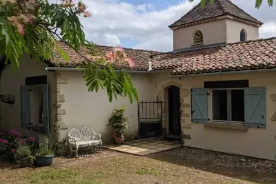 Image de Pretty 3 bedroom villa with private pool and wood