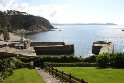 Image de Pochin House Collections