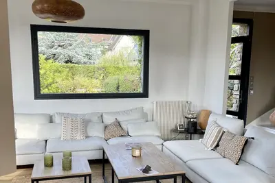Image de House for 6 to 8 people 9mn walk from the beach / 4 bedrooms