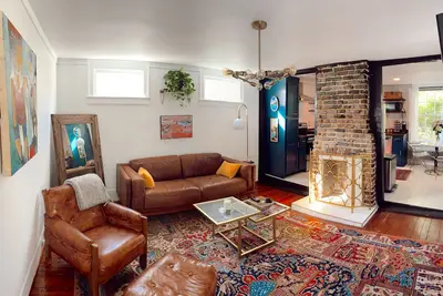 Image de Historic Charm & Modern Amenities| Classic Charleston Side Porch| Best Block Dt