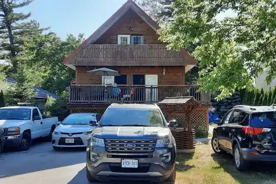 Image de Basia Chalet by the beach.