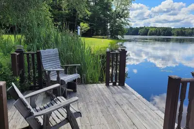 Image de Pet-friendly Lakefront Home w Kayaks and Fireplace - Direct Access to Pvt Lake