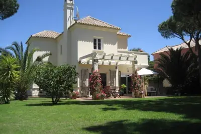 Image de Chalet Independiente Mirando al Golf en Loma de Sancti Petri / Cuartel del Mar
