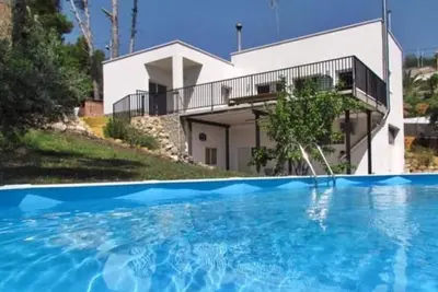 Image de Spectacular house with pool and incredible views of the Garraf Natural Park