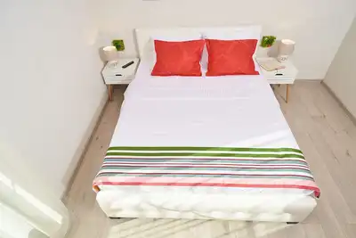 Image de Apt 2 Camere Lux Zona Lunei/Complex - 5 Min Centru