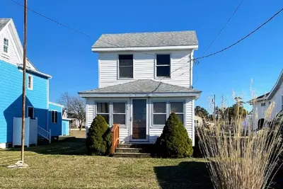 Image de Pelican Sunset - Waterfront With Pier