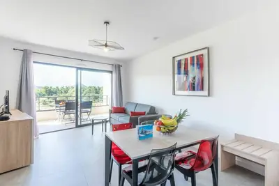 Image de Confortable appartement pour 4 personnes avec Wifi, climatisation, Tv et terrasse
