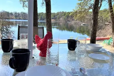 Image de 🦀Waterfront at The Velvet Crab~Amazing Sunsets