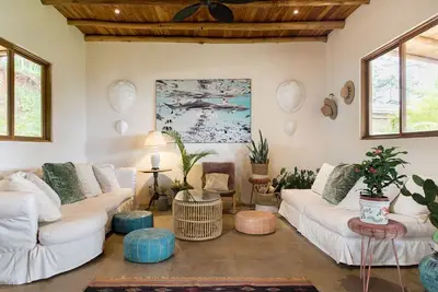 Image de Casa Lulu- perfect family home set up in the hills.