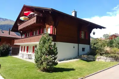Bel appartement pour 2 personnes avec Wifi, Tv, balcon, animaux admis et parking