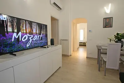 Image de City / Village Apartment à Camaiore avec 2 chambres à coucher, 4 couchages