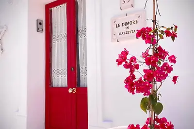 Image de Monolocale Deluxe con Uscita sul Borgo Storico di Massafra e Vista Castello